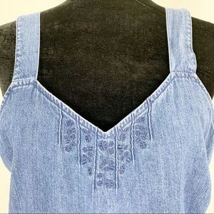 Liz Claiborne denim crop top